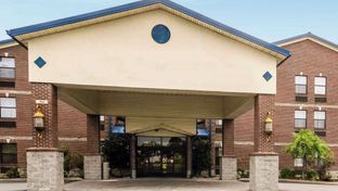 Quality Suites Jeffersonville