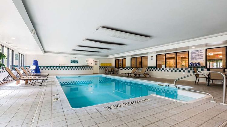 Comfort Inn & Suites Pool