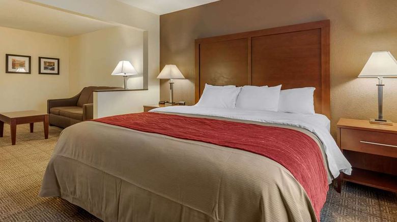 <b>Comfort Inn Warren Suite</b>. Images powered by <a href="https://iceportal.shijigroup.com/" title="IcePortal" target="_blank">IcePortal</a>.