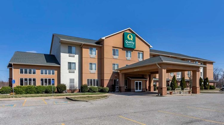 Quality Inn & Suites Exterior