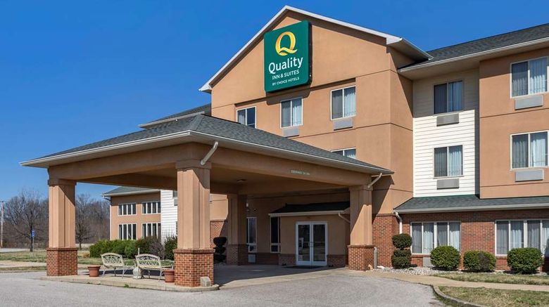 <b>Quality Inn & Suites Exterior</b>. Images powered by <a href="https://iceportal.shijigroup.com/" title="IcePortal" target="_blank">IcePortal</a>.