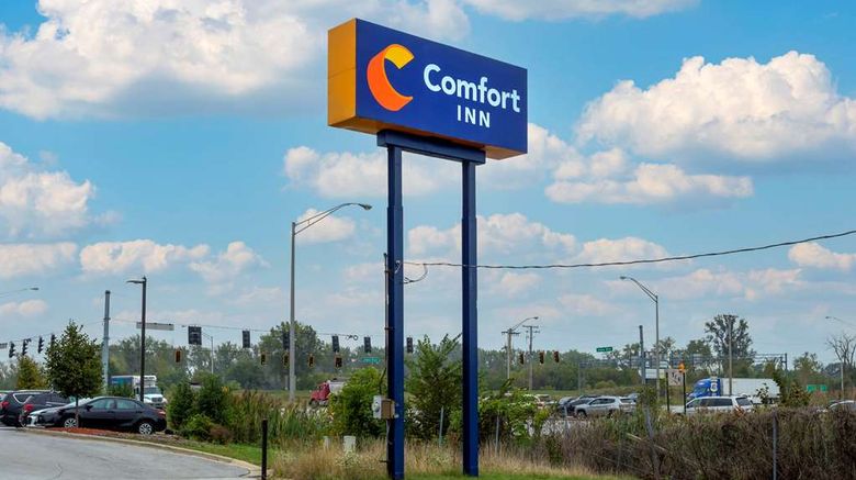 <b>Comfort Inn of Hammond Exterior</b>. Images powered by <a href="https://iceportal.shijigroup.com/" title="IcePortal" target="_blank">IcePortal</a>.