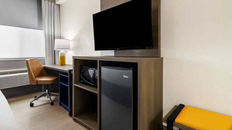 <b>Comfort Inn Schererville Suite</b>. Images powered by <a href="https://iceportal.shijigroup.com/" title="IcePortal" target="_blank">IcePortal</a>.