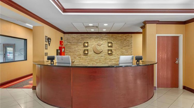 Comfort Suites South Bend Lobby