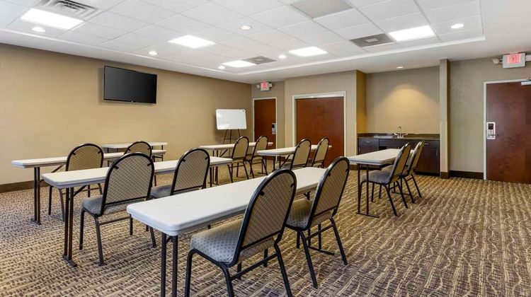 Comfort Inn & Suites Porter Meeting