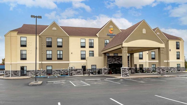 <b>Comfort Inn Madison near Clifty Falls Exterior</b>. Images powered by <a href="https://iceportal.shijigroup.com/" title="IcePortal" target="_blank">IcePortal</a>.