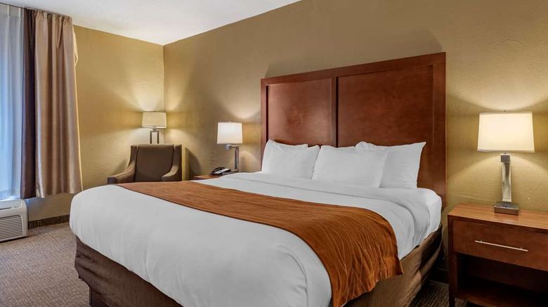 <b>Comfort Inn Madison near Clifty Falls Room</b>. Images powered by <a href="https://iceportal.shijigroup.com/" title="IcePortal" target="_blank">IcePortal</a>.
