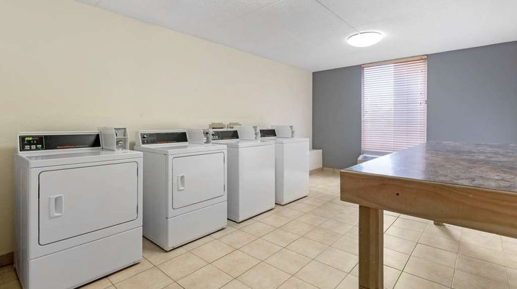 Quality Inn & Suites Other