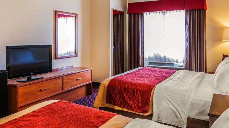 <b>Comfort Inn Room</b>. Images powered by <a href="https://iceportal.shijigroup.com/" title="IcePortal" target="_blank">IcePortal</a>.