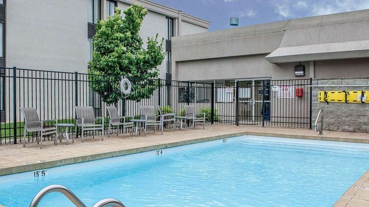 Comfort Inn Pool