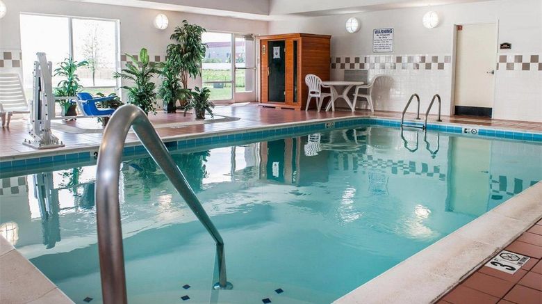 <b>Comfort Suites Indianapolis Airport Pool</b>. Images powered by <a href="https://iceportal.shijigroup.com/" title="IcePortal" target="_blank">IcePortal</a>.