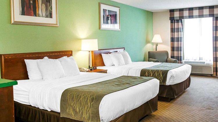 Comfort Inn at Goshen Suite