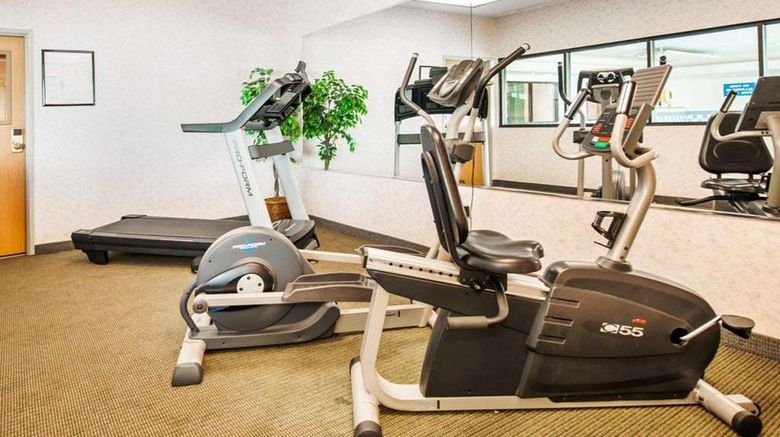 <b>Comfort Inn at Goshen Health</b>. Images powered by <a href="https://iceportal.shijigroup.com/" title="IcePortal" target="_blank">IcePortal</a>.