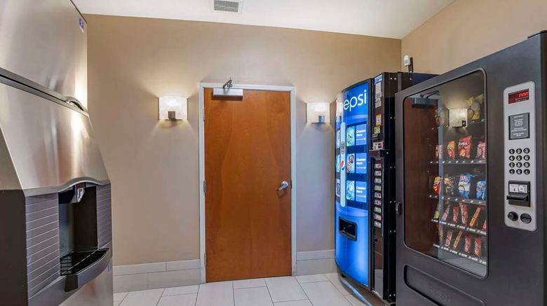 <b>Comfort Inn Other</b>. Images powered by <a href="https://iceportal.shijigroup.com/" title="IcePortal" target="_blank">IcePortal</a>.