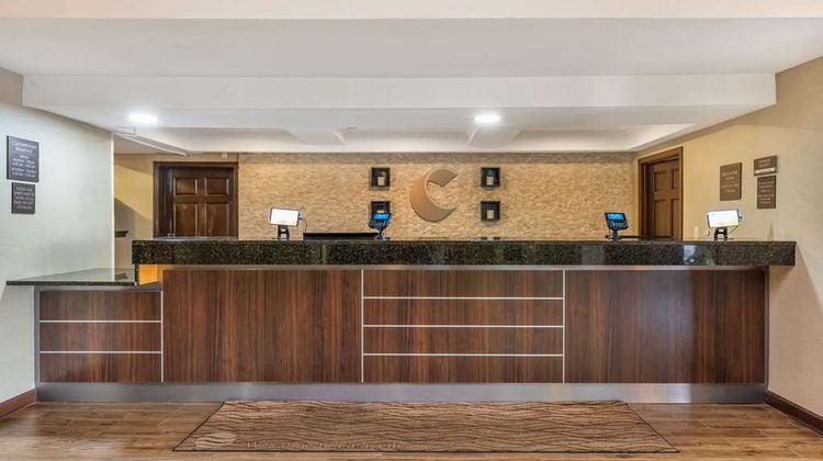 Comfort Inn Lobby