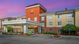 Comfort Suites Exterior