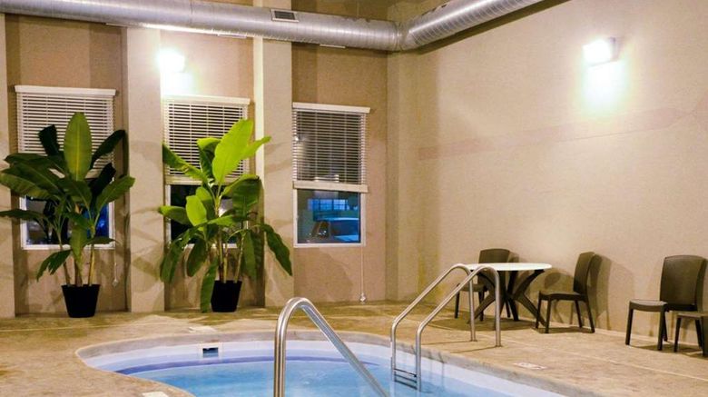 <b>Sleep Inn & Stes & Conference Center Pool</b>. Images powered by <a href="https://iceportal.shijigroup.com/" title="IcePortal" target="_blank">IcePortal</a>.