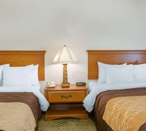 Quality Inn Rushville Room