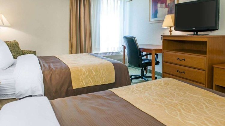 Quality Inn Rushville Room