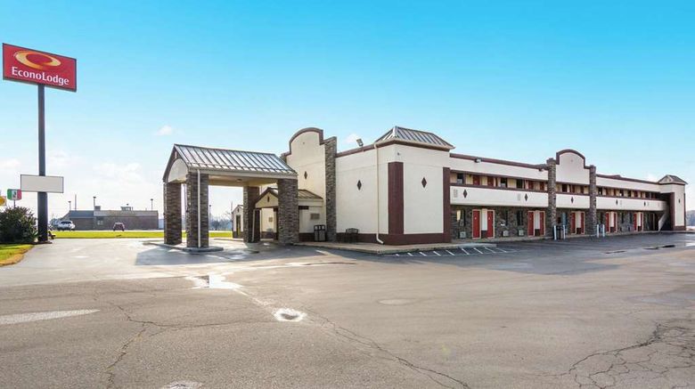 <b>Econo Lodge Cloverdale Exterior</b>. Images powered by <a href="https://iceportal.shijigroup.com/" title="IcePortal" target="_blank">IcePortal</a>.