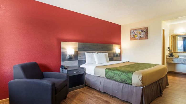 <b>Econo Lodge Cloverdale Room</b>. Images powered by <a href="https://iceportal.shijigroup.com/" title="IcePortal" target="_blank">IcePortal</a>.