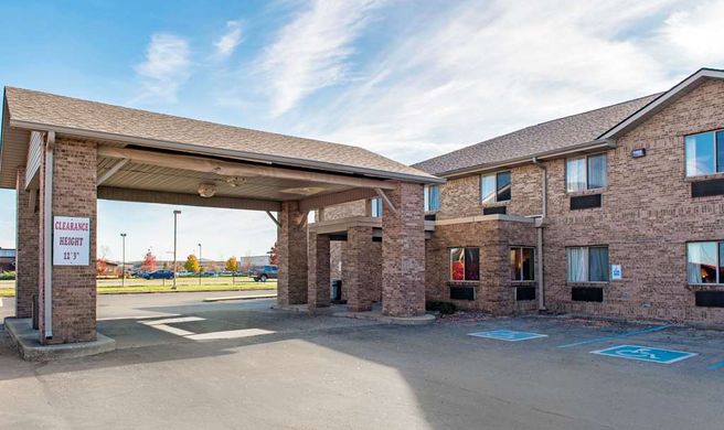 Quality Inn Noblesville Exterior