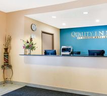 Quality Inn Noblesville Lobby