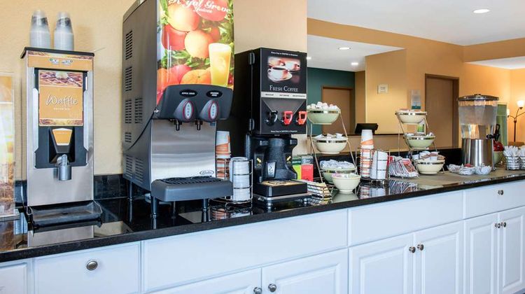 Quality Inn Noblesville Restaurant