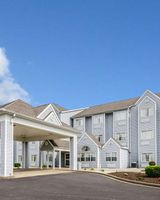 Econo Lodge Inn and Suites Evansville East