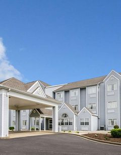 Econo Lodge Inn and Suites Evansville East
