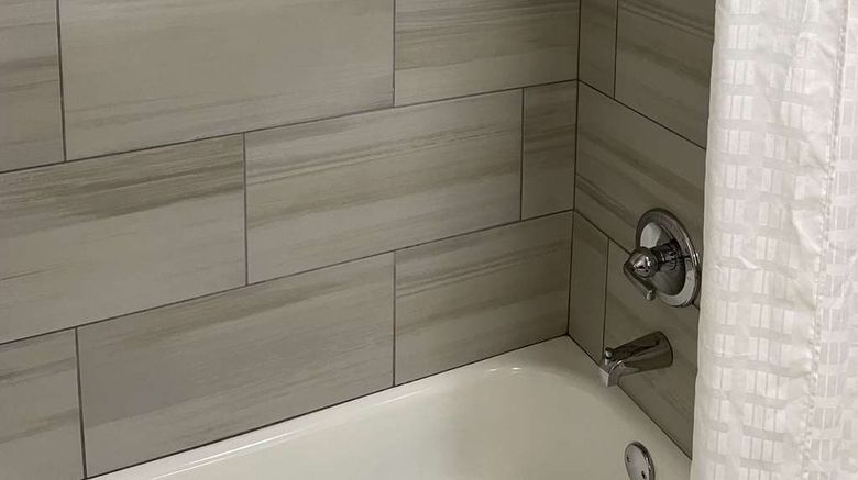 <b>Comfort Inn Indianapolis Room</b>. Images powered by <a href="https://iceportal.shijigroup.com/" title="IcePortal" target="_blank">IcePortal</a>.