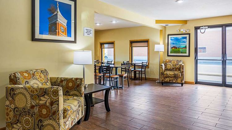 Quality Inn Lobby