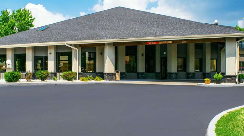 <b>Quality Inn Plainfield Exterior</b>. Images powered by <a href="https://iceportal.shijigroup.com/" title="IcePortal" target="_blank">IcePortal</a>.