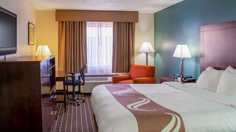 <b>Quality Inn Plainfield Room</b>. Images powered by <a href="https://iceportal.shijigroup.com/" title="IcePortal" target="_blank">IcePortal</a>.