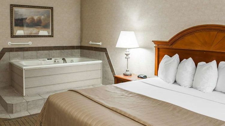 Quality Inn Indianapolis Suite