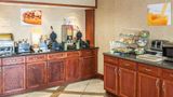 <b>Quality Inn Indianapolis Restaurant</b>. Images powered by <a href="https://iceportal.shijigroup.com/" title="IcePortal" target="_blank">IcePortal</a>.