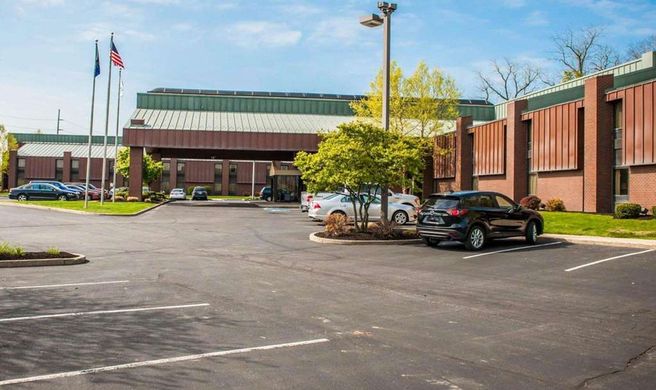 Quality Inn Indianapolis Exterior