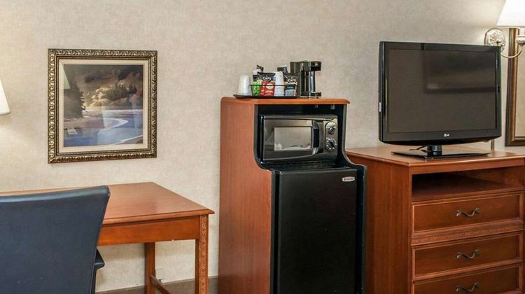 Quality Inn Indianapolis Room