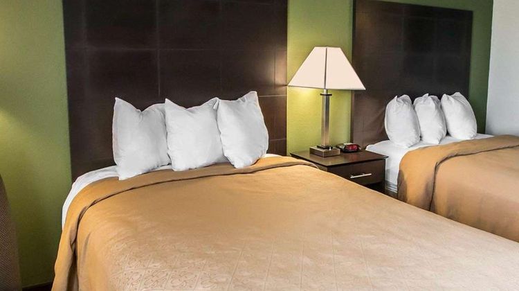Quality Inn Chesterton Room
