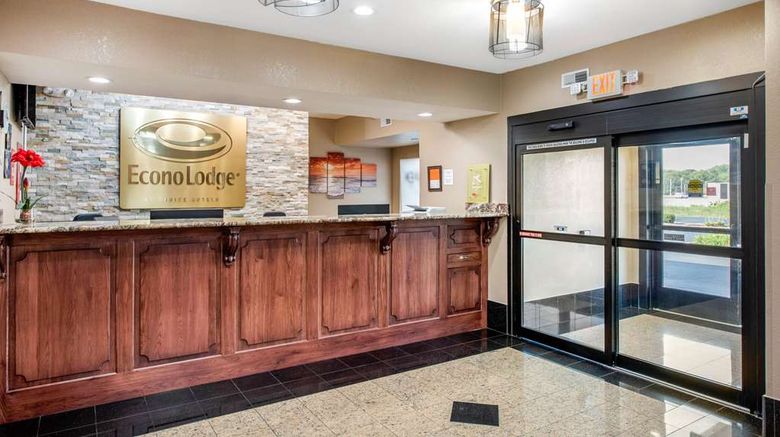 <b>Econo Lodge Shelbyville Lobby</b>. Images powered by <a href="https://iceportal.shijigroup.com/" title="IcePortal" target="_blank">IcePortal</a>.