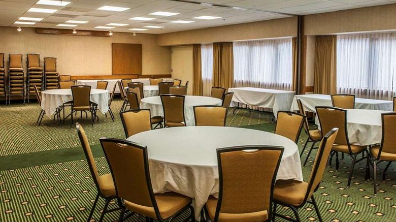 <b>Quality Inn & Suites, Goshen Meeting</b>. Images powered by <a href="https://iceportal.shijigroup.com/" title="IcePortal" target="_blank">IcePortal</a>.