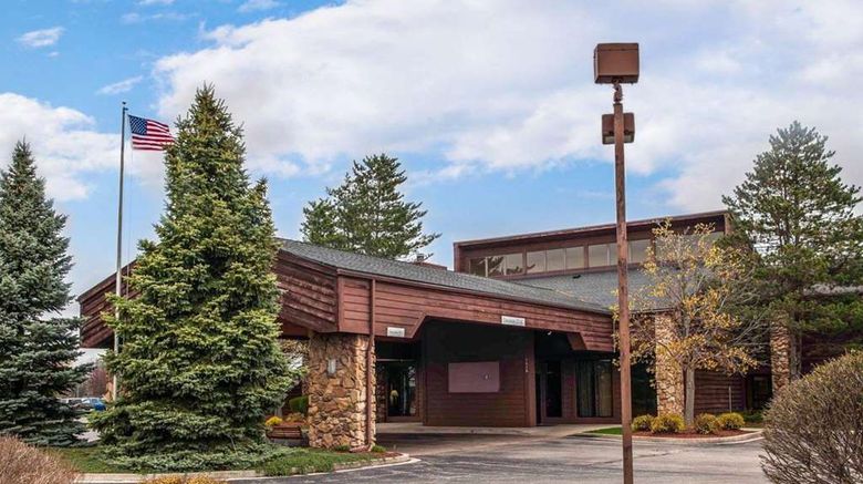 <b>Quality Inn & Suites, Goshen Exterior</b>. Images powered by <a href="https://iceportal.shijigroup.com/" title="IcePortal" target="_blank">IcePortal</a>.