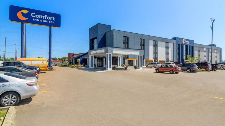 Comfort Inn & Suites Evansville Airport Exterior