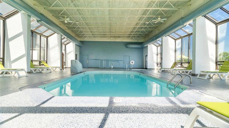 Comfort Inn & Suites Evansville Airport Pool