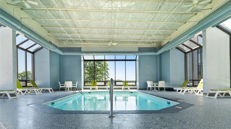 Comfort Inn & Suites Evansville Airport Pool
