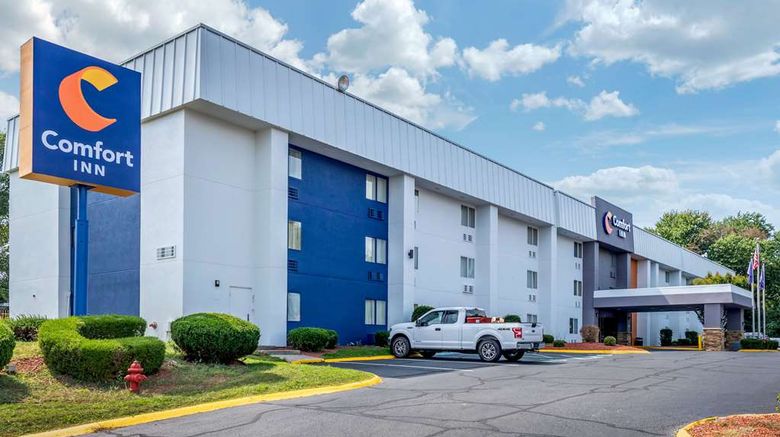 <b>Comfort Inn Indianapolis South Exterior</b>. Images powered by <a href="https://iceportal.shijigroup.com/" title="IcePortal" target="_blank">IcePortal</a>.