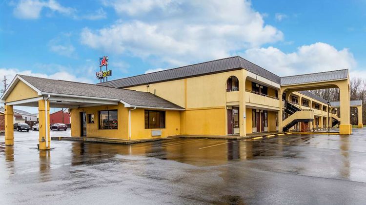 Econo Lodge Exterior