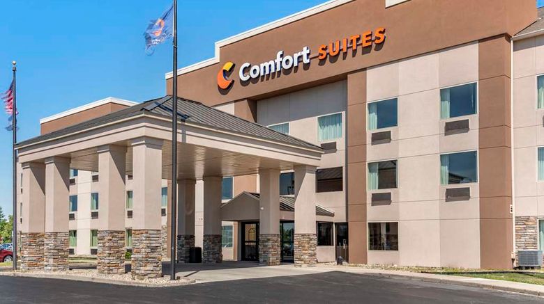 <b>Comfort Suites Exterior</b>. Images powered by <a href="https://iceportal.shijigroup.com/" title="IcePortal" target="_blank">IcePortal</a>.