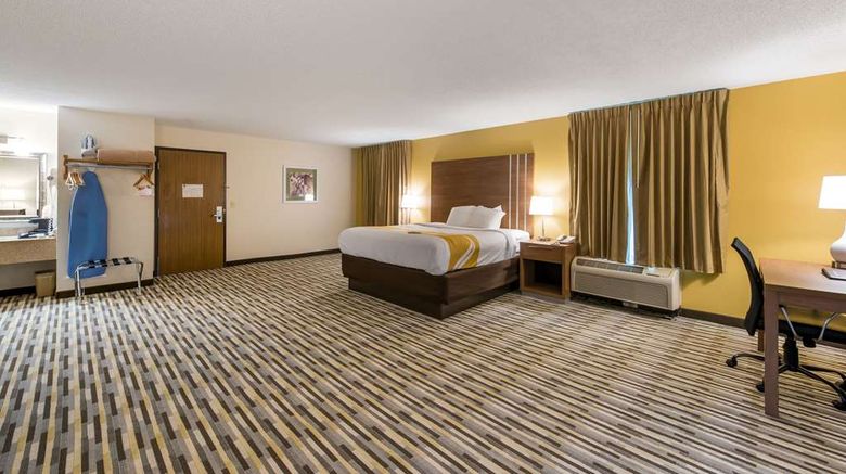 <b>Quality Inn Michigan City Room</b>. Images powered by <a href="https://iceportal.shijigroup.com/" title="IcePortal" target="_blank">IcePortal</a>.