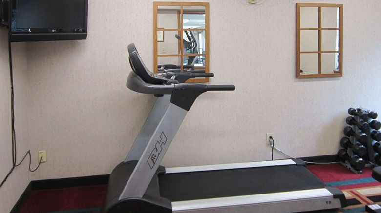 <b>Quality Inn Health</b>. Images powered by <a href="https://iceportal.shijigroup.com/" title="IcePortal" target="_blank">IcePortal</a>.